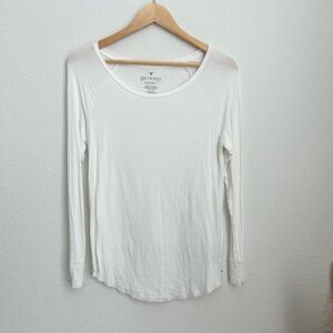 American Eagle Soft & Sexy Long Sleeve Jegging Tee - Small